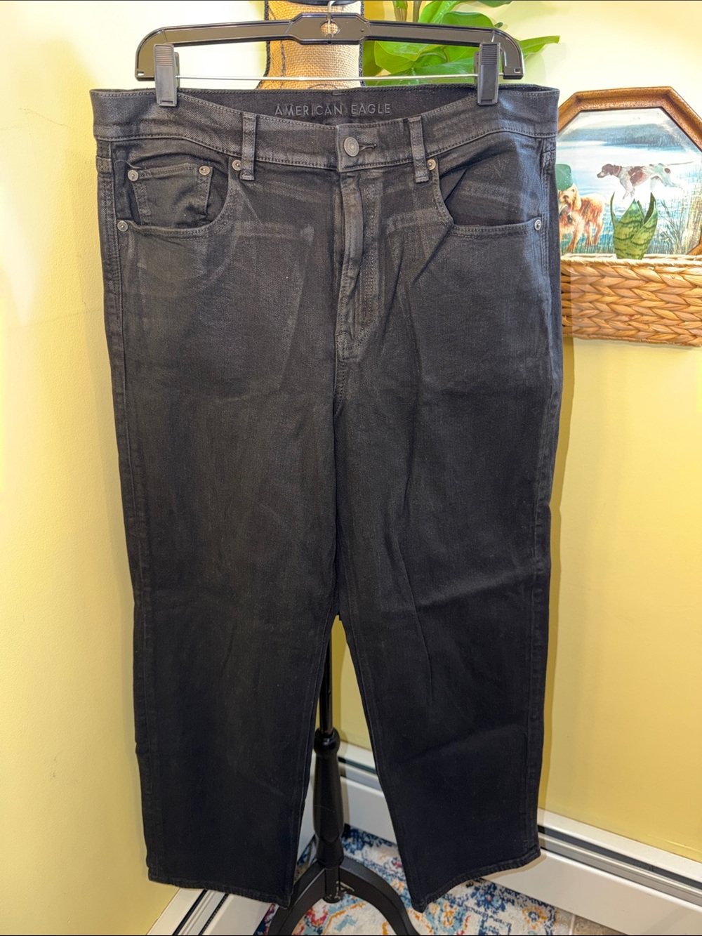 American Eagle Outfitters Black Straight-Leg Women's Jeans 12 Regular